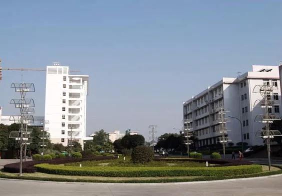 廣西安全工程職業(yè)技術(shù)學(xué)院